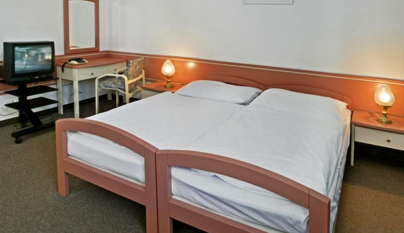 Hotel Maxim Mariánské Lázně - Dvoulůžkový pokoj, Jednolůžkový pokoj